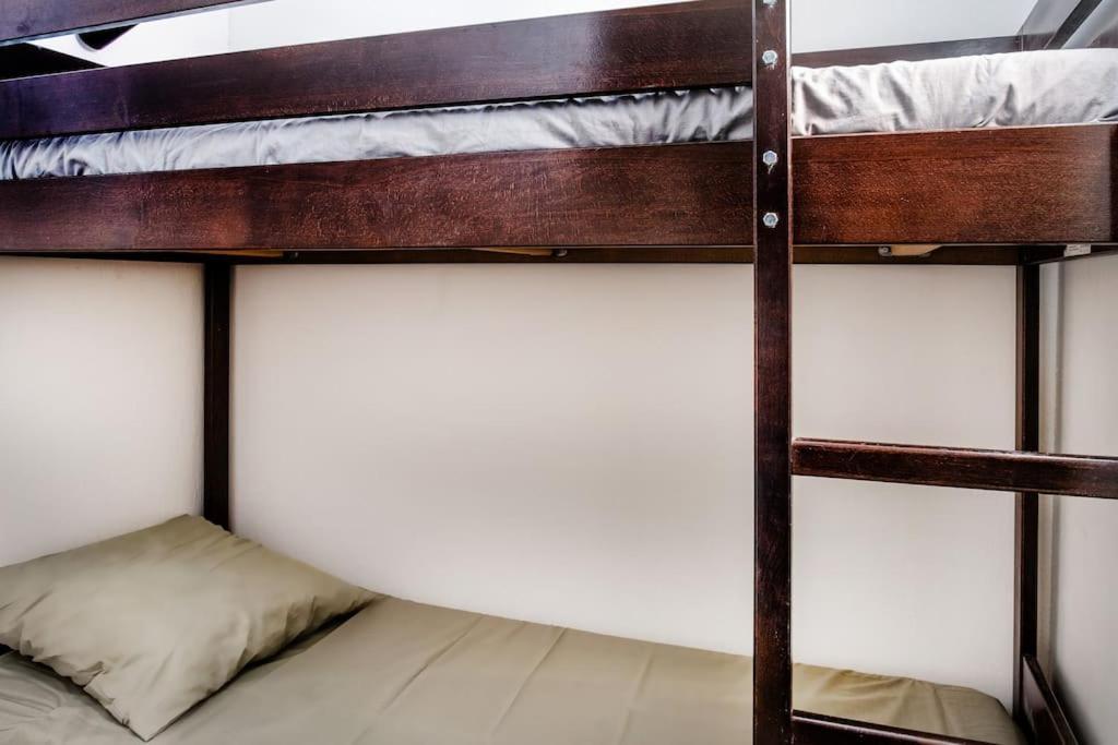 Lourde Center Apartment 3 Bed With Parking Lourdes Dış mekan fotoğraf